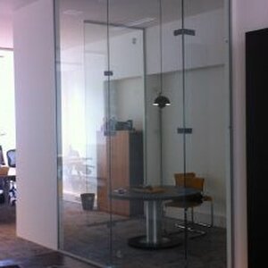 NJL Glas B.V. image 4